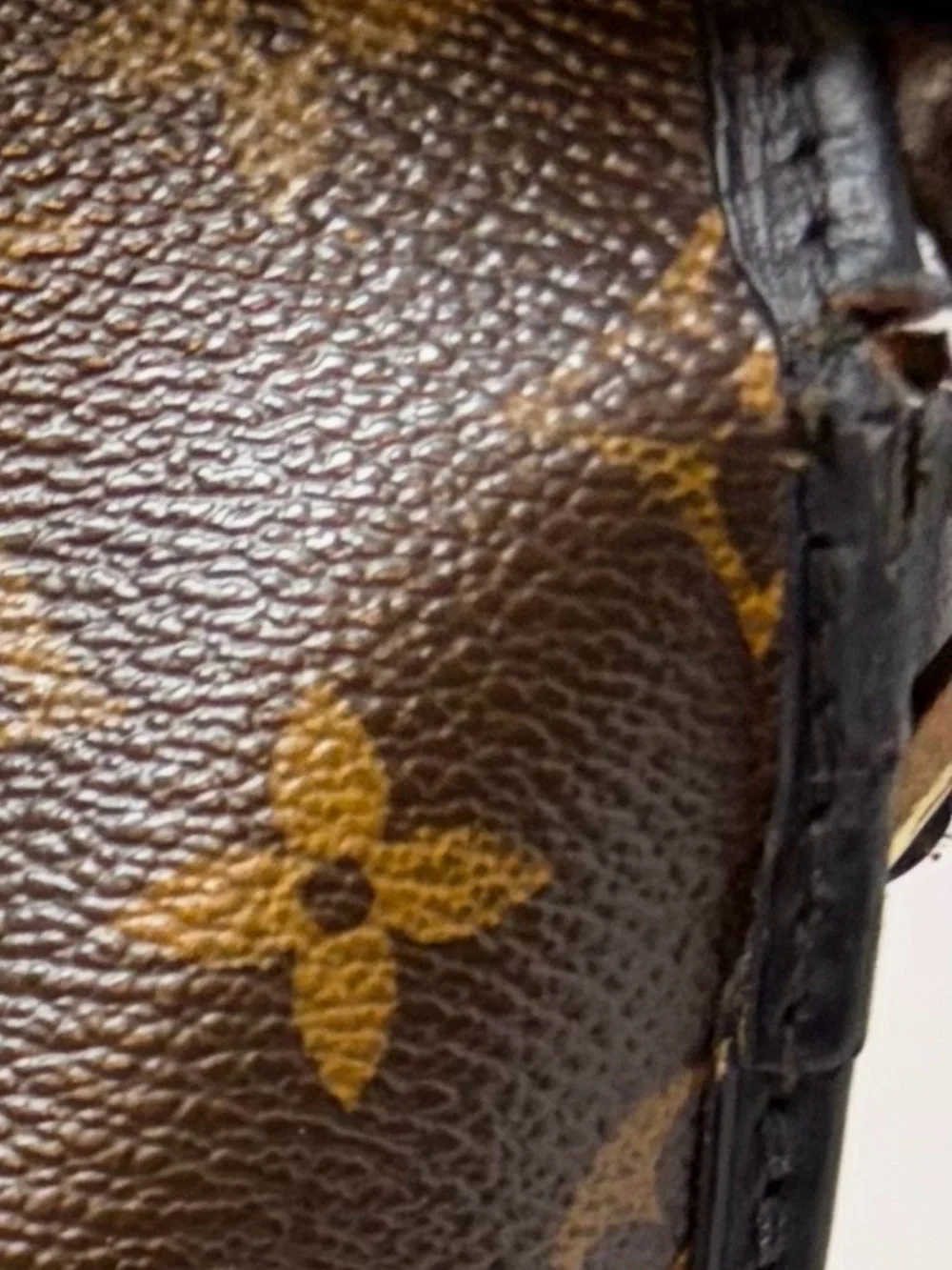Louis Vuitton Bosphore PM Messenger Bag Macassar Monogram